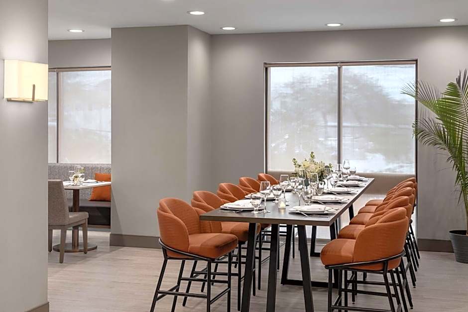 DoubleTree By Hilton Club Las Vegas Airport