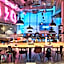 Moxy by Marriott Frankfurt City Center