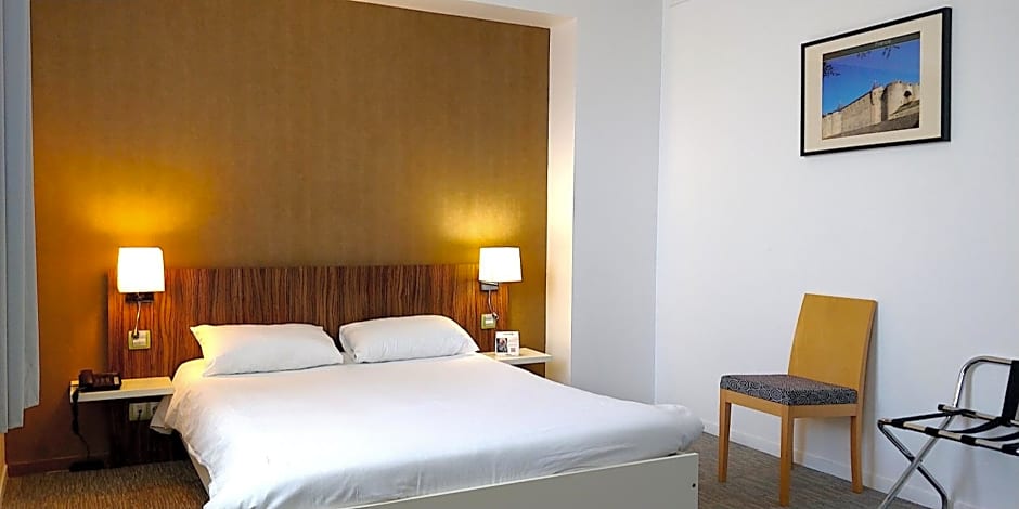 The Originals City, Hotel Le Coeur d'Or, Sedan Est (Inter-Hotel)