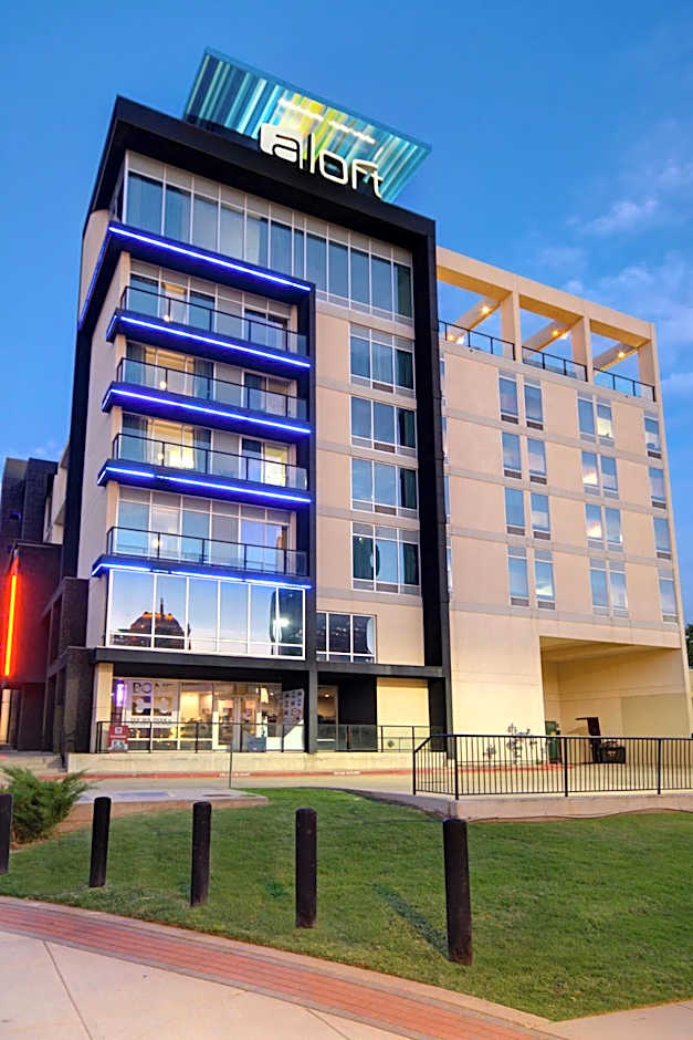 Aloft Oklahoma City Downtown - Bricktown