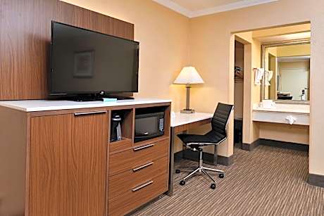 2 Double Beds Nonsmoking