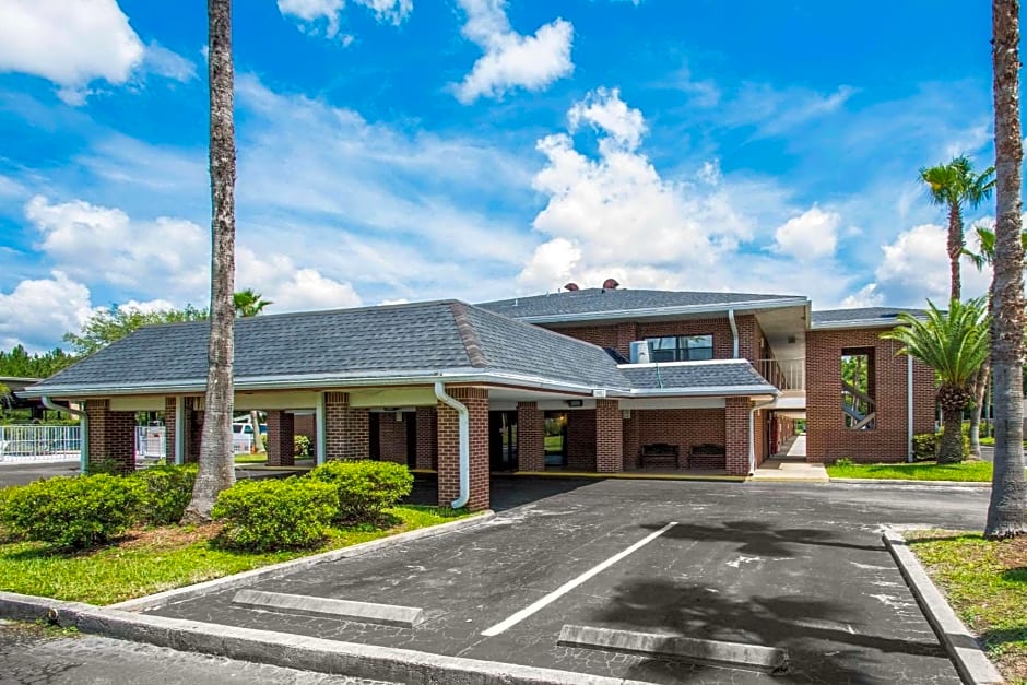 Jax Airport Hotel