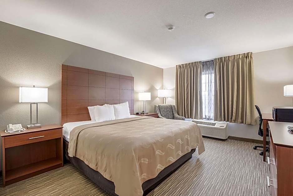 Quality Inn & Suites Lodi I-90