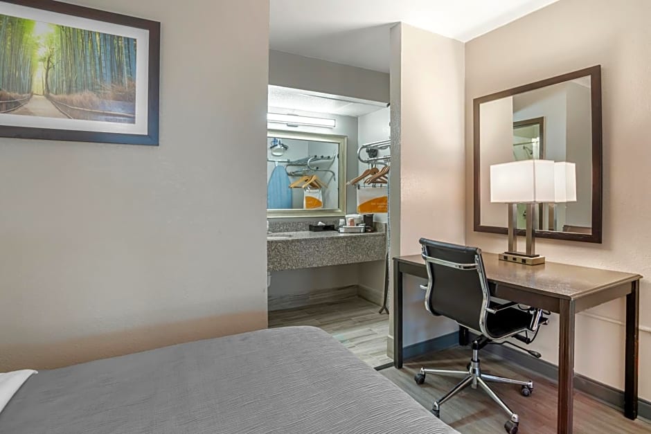 Quality Inn Simpsonville-Greenville