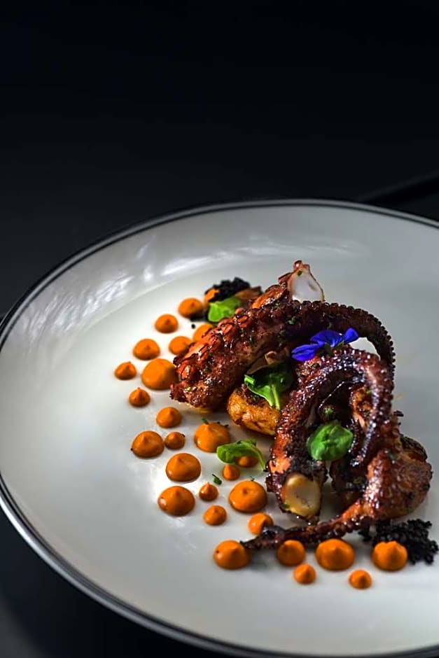 DoubleTree by Hilton Ben Guerir Hotel & Residences