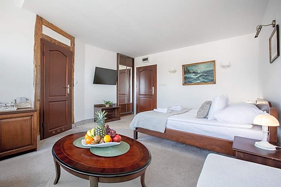 COLUMBUS Apartamenty Ustka - Limanowskiego 1