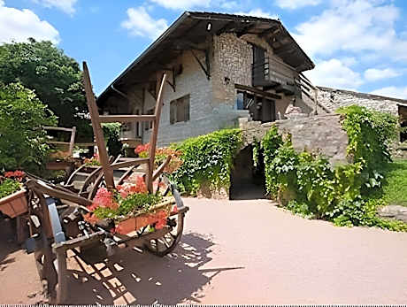 Logis Hotel Restaurant La Vieille Ferme, Macon Nord