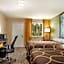 Super 8 by Wyndham Brookhaven
