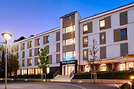 Hotel Adalbert Szent Tamás ház