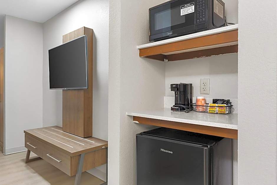 Comfort Inn & Suites Tyler North
