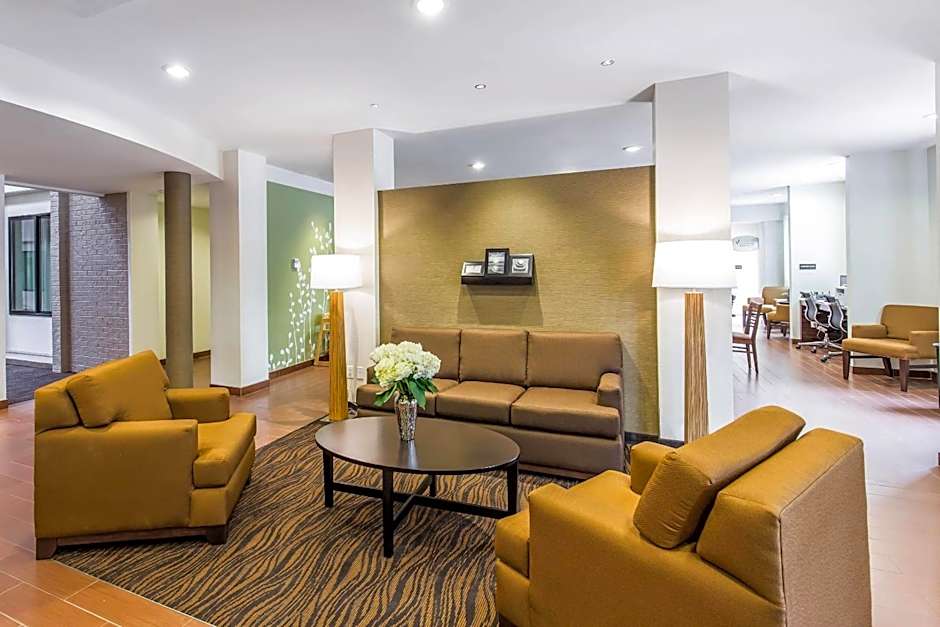 Sleep Inn Dallas Love Field-Medical District