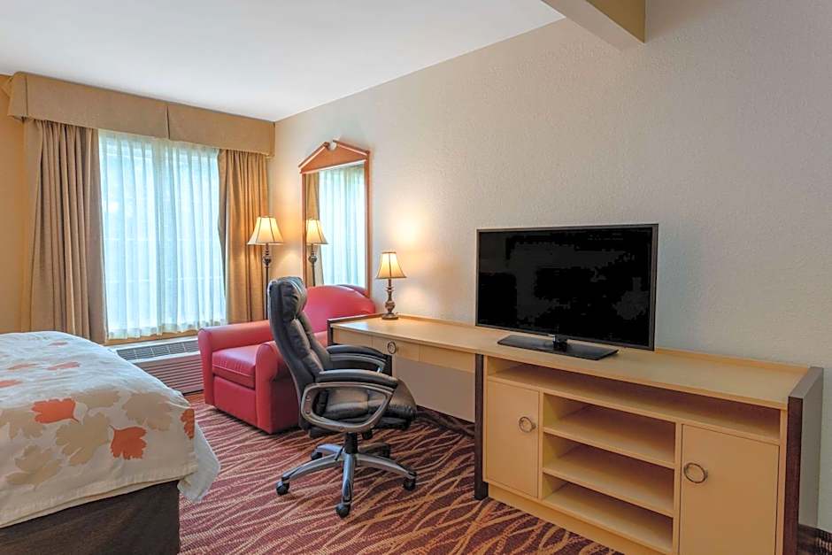 Hawthorn Suites by Wyndham Allentown-Fogelsville