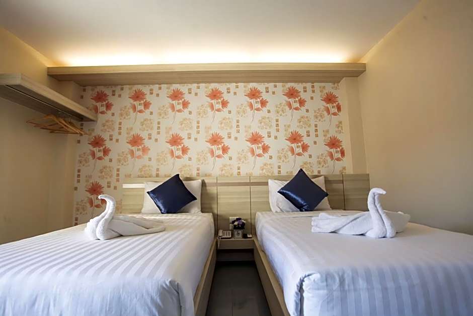 Klang Muang @ Nongkhai Hotel