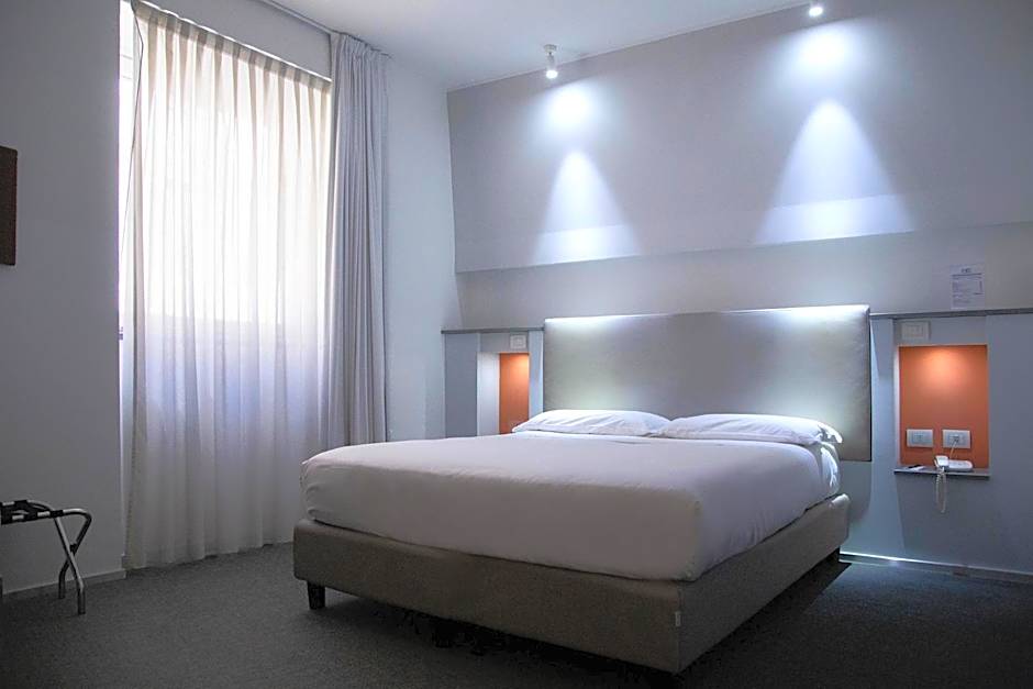 Executive Inn Boutique Hotel