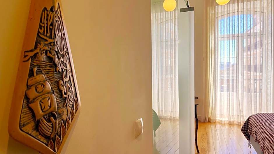 Casa do Bairro by Shiadu