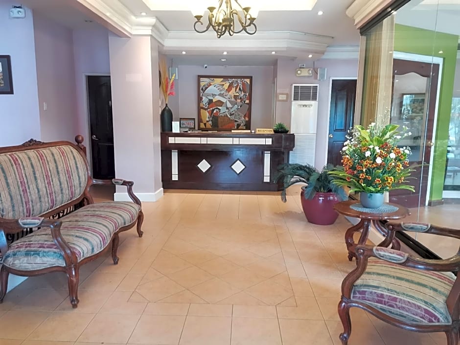 Casa Leticia Business Inn