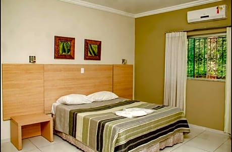 External Luxury SINGLE