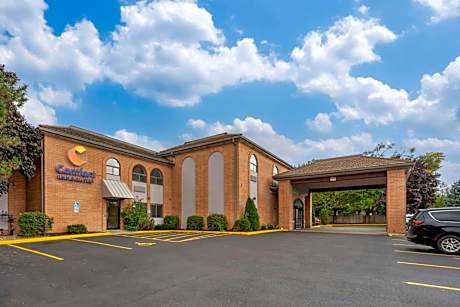 Comfort Inn & Suites Mundelein-Vernon Hills