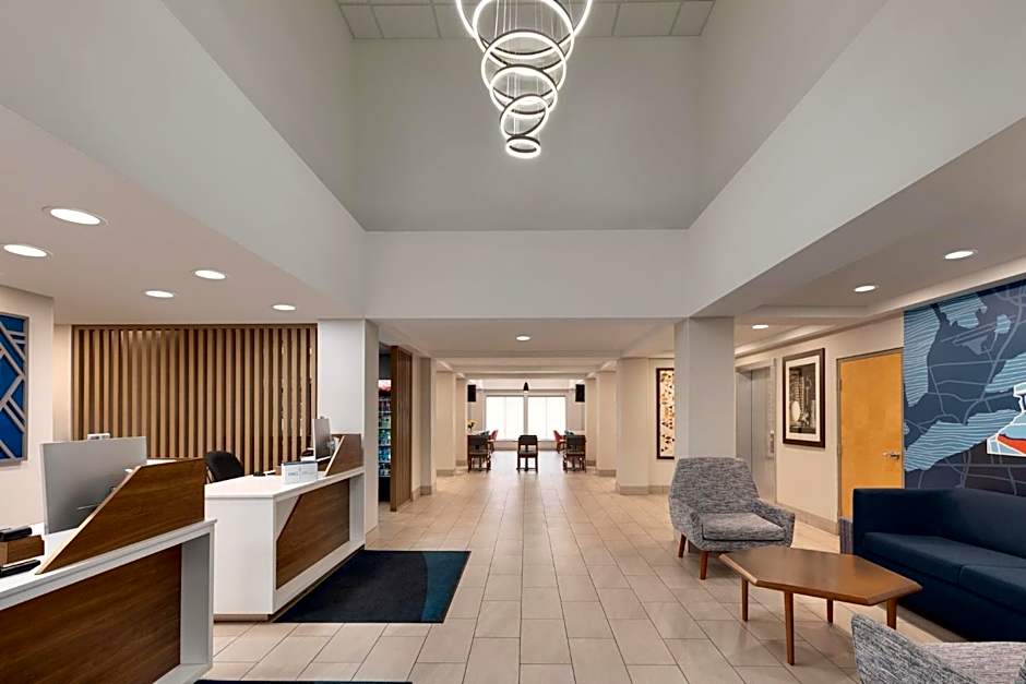 Holiday Inn Express Syracuse Airport By IHG