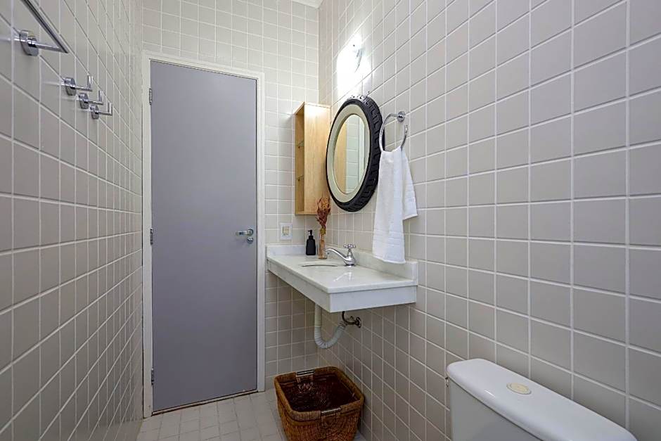 Condomínio a 100m da Praia