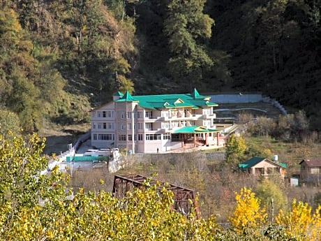 Snow Touch Resort by Sriniwasa Hotels