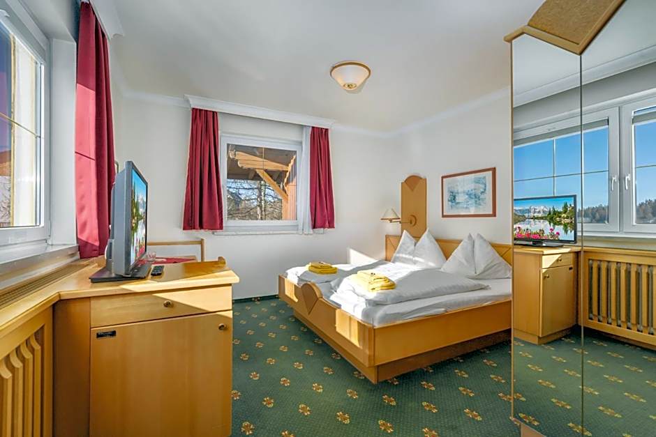 Hotel Alpenrose