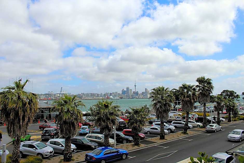 The Esplanade Hotel