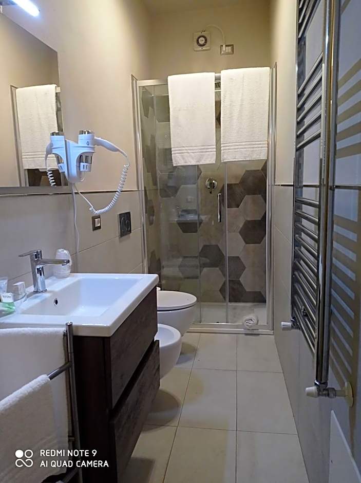 Hotel Monti