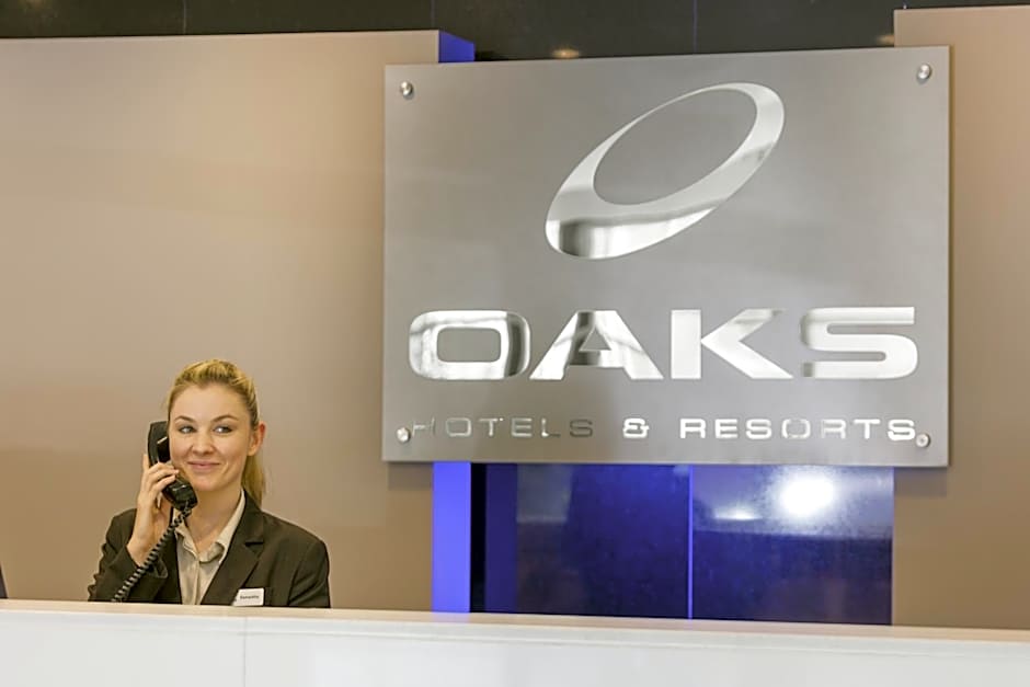 Oaks Adelaide Horizons Suites