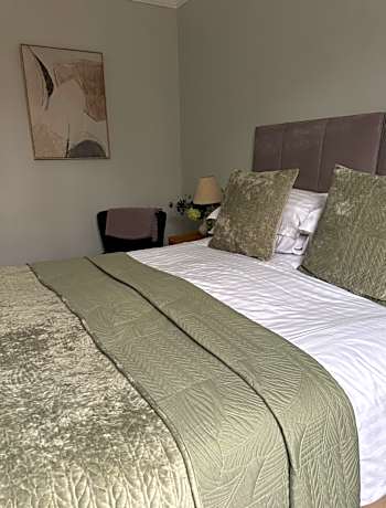 Bramwood Guest House