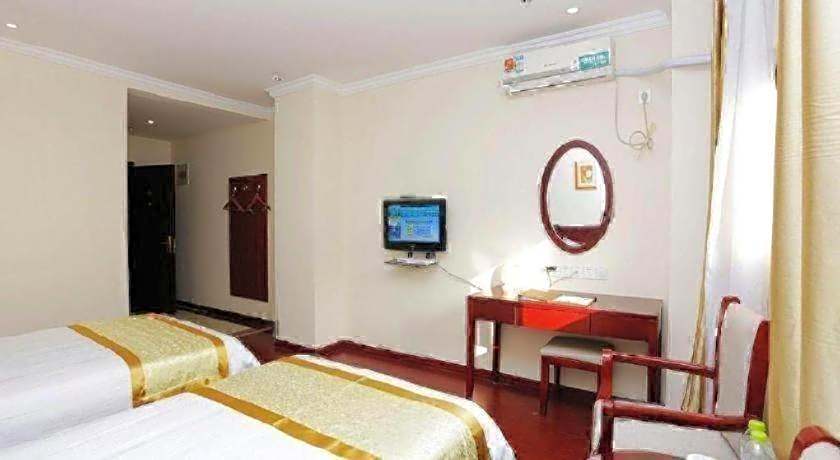 GreenTree Inn Nanjing Software Valley DaDingFang Express Hotel
