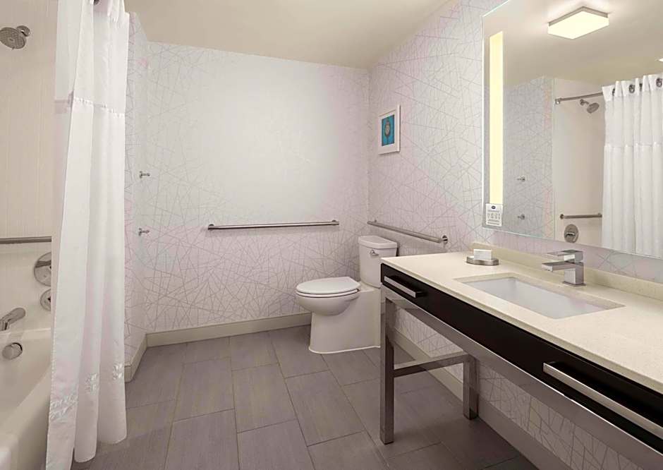 Hampton Inn By Hilton & Suites-Worcester,MA