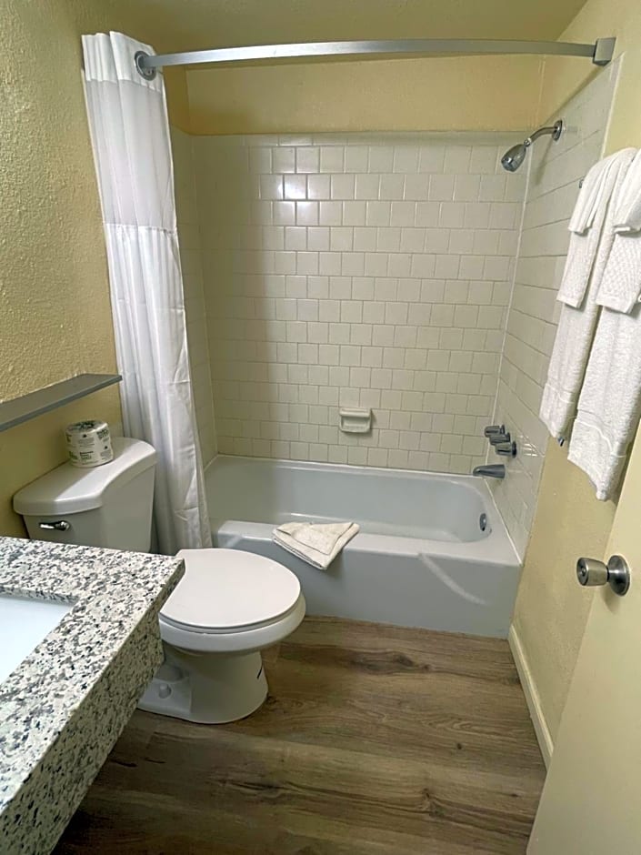 Travelodge by Wyndham Imperial - El Centro