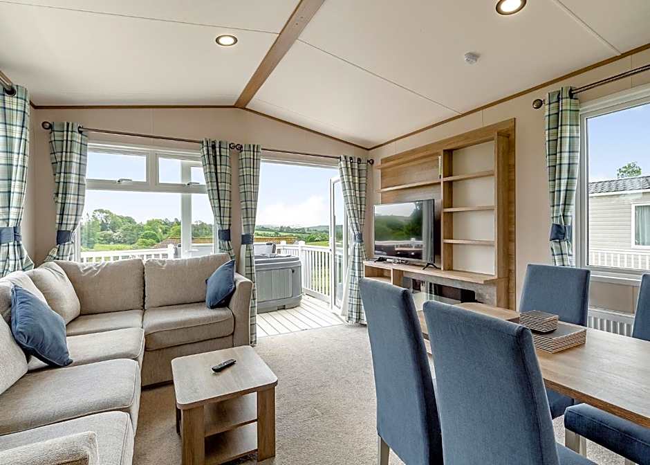 Meadow Lakes Holiday Park