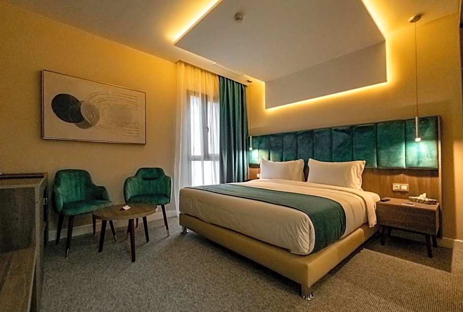 AD Hotel Pont D'Hydra