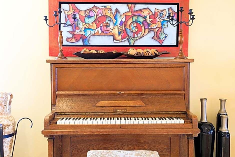 Sovereign Beach Hotel