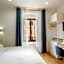Amalia Suites by Remember Rome