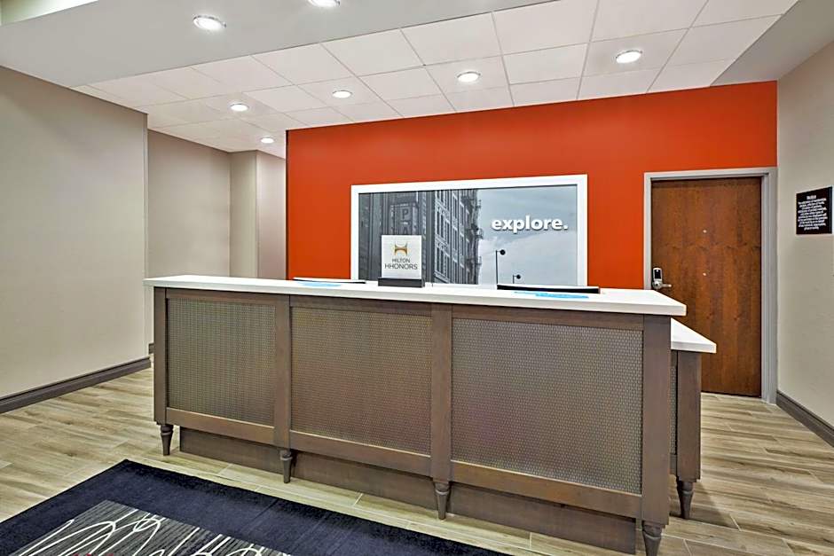 Hampton Inn by Hilton Detroit Dearborn, MI