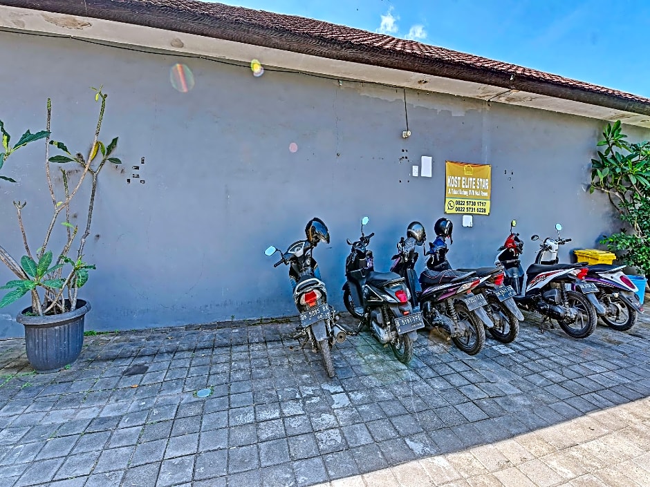 OYO 90817 Elite Star Tukad Badung