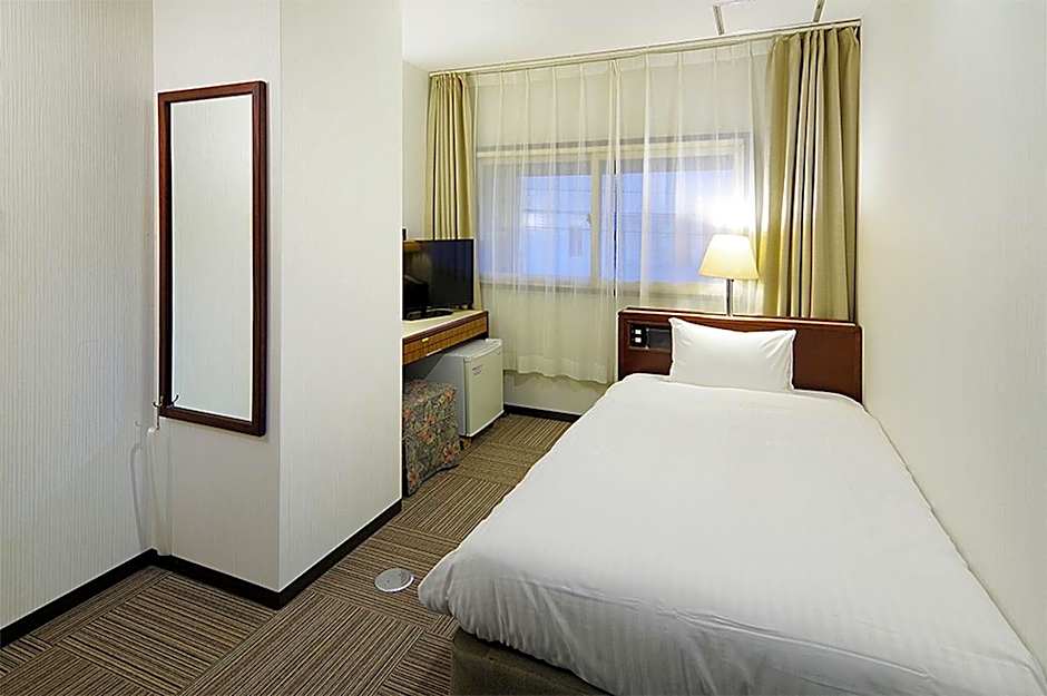 Leo Plaza Hotel