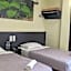Hillview Inn