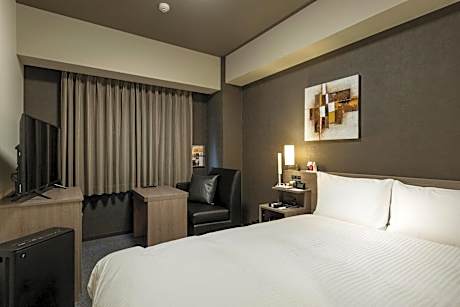 Double Room with Small Double Bed - Non-Smoking