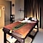 B Hotel