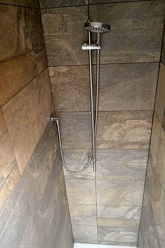 Dalecote Barn Bed and Breakfast (Bunkroom)