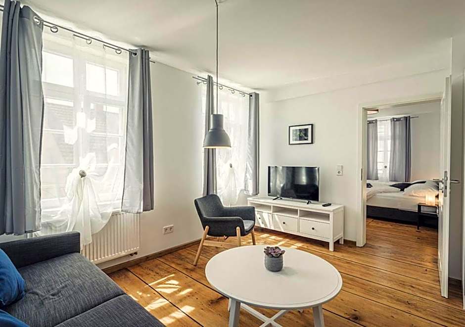 Ferienwohnungen und Boardinghouse Heimbach in Lahr