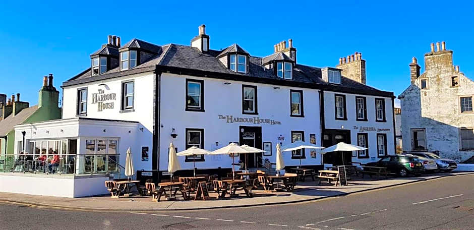The Harbour House Sea Front Hotel