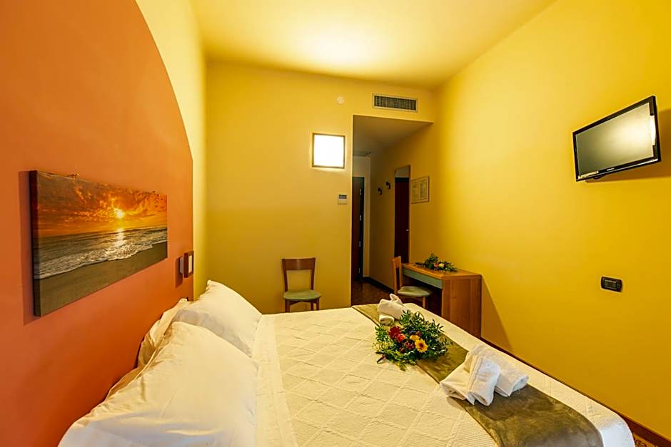 XXV APRILE Casa per Ferie