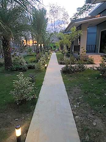 The Cushty Days Lanta