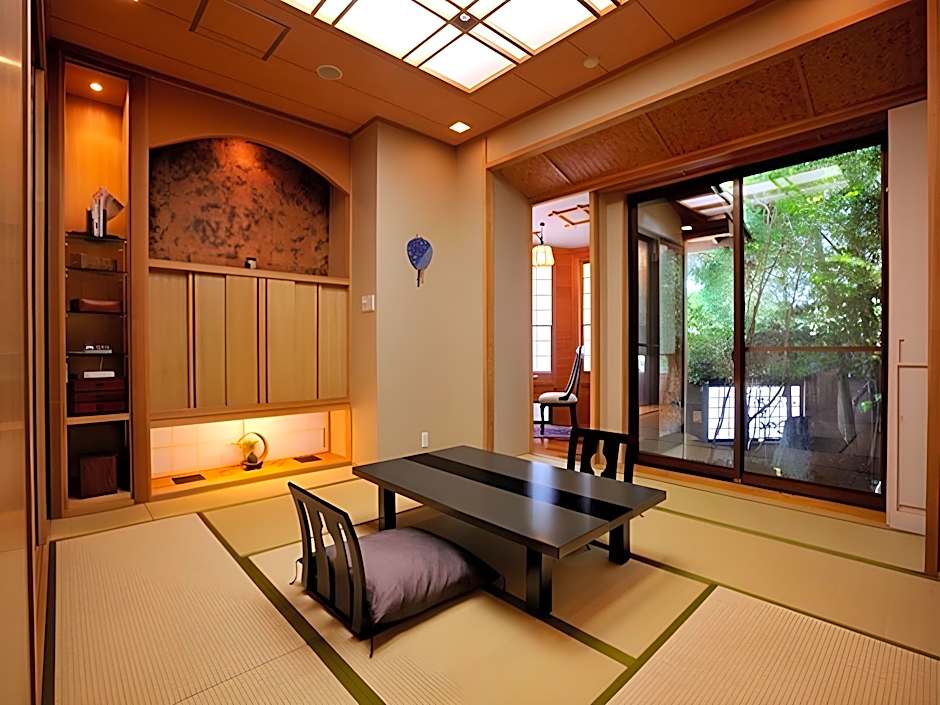 Tsumikusa No Yado Komatsu Ryokan