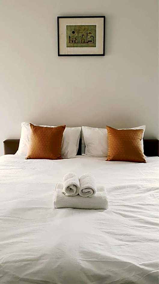 Prinya house ปริญญา เฮ้าส์